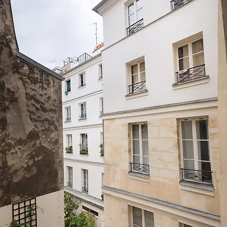 Louvre & Chatelet-1br Cosy