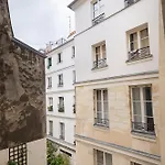 Louvre & Chatelet-1br Cosy