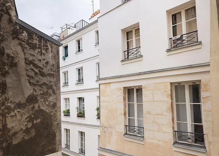 Louvre & Chatelet-1br Cosy